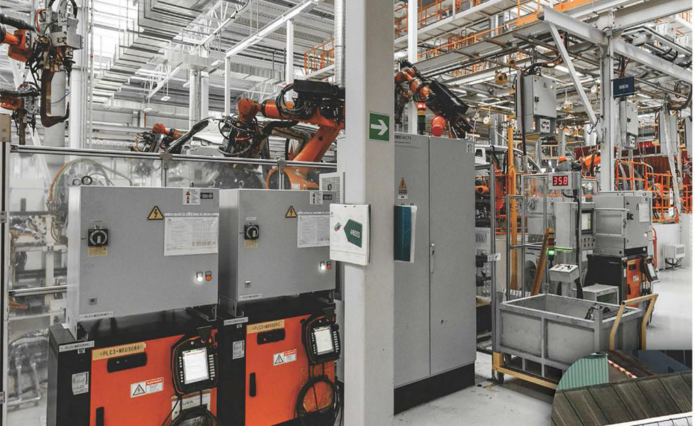 اسلایدر آبادیس پاسارگاد 3